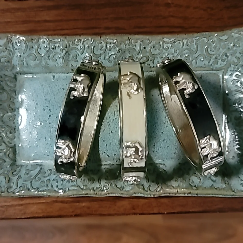 Elephant Bracelets - Picture 4 of 4
